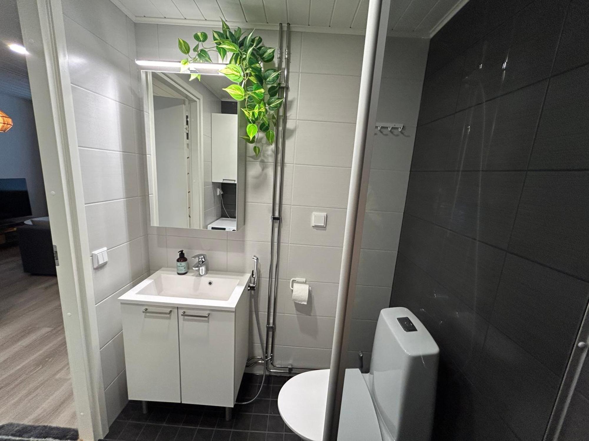 Kyllikinsola 18 B4 Naeppaerae 29 Nelioeinen Rivitaloyksioe 1-4 Henkiloeae Seinäjoki Extérieur photo